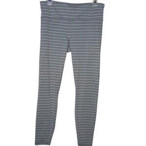 Athleta‎ Stripe Salutation 7/8 Tight in Powervita Leggings Size Large Tall Gray